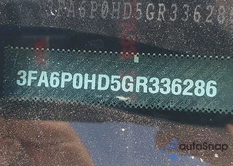 2016 Ford Fusion z USA, uszkodzony, nr VIN 3FA6P0HD5GR336286